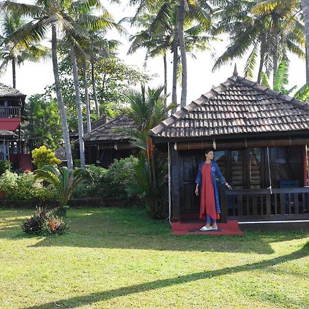 Blue Water Beach Resort Варкала Экстерьер фото