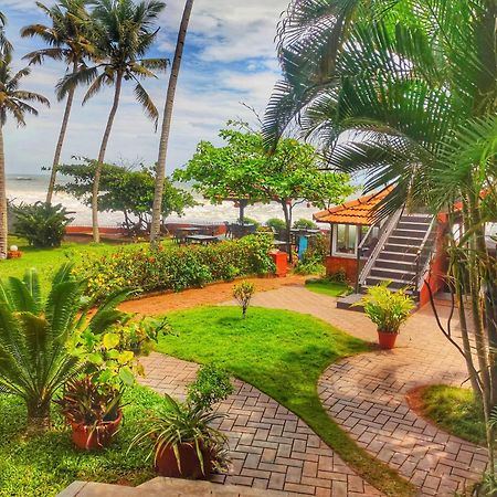 Blue Water Beach Resort Варкала Экстерьер фото