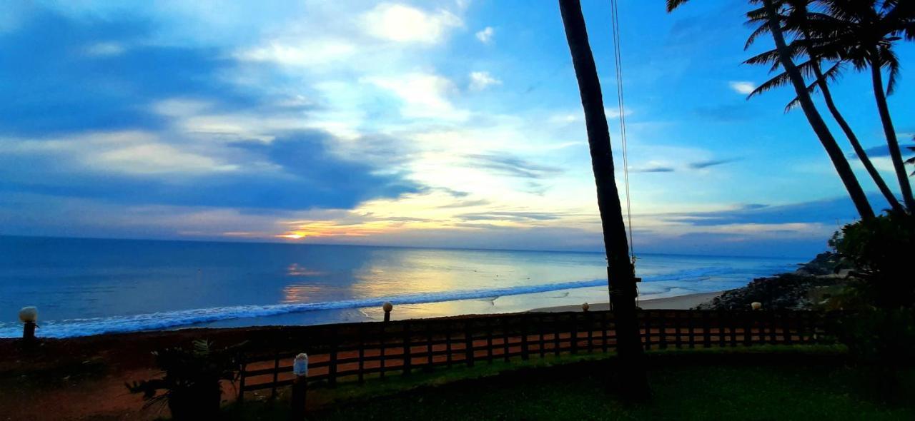 Blue Water Beach Resort Варкала Экстерьер фото
