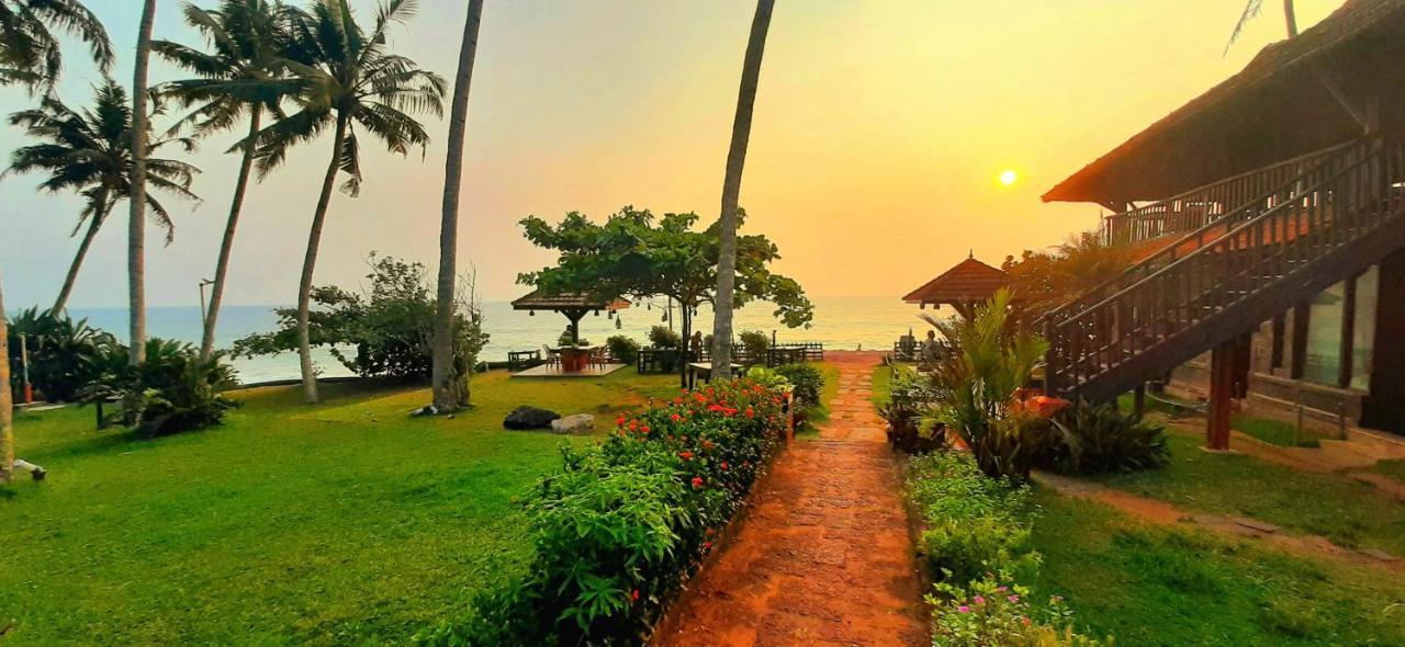 Blue Water Beach Resort Варкала Экстерьер фото