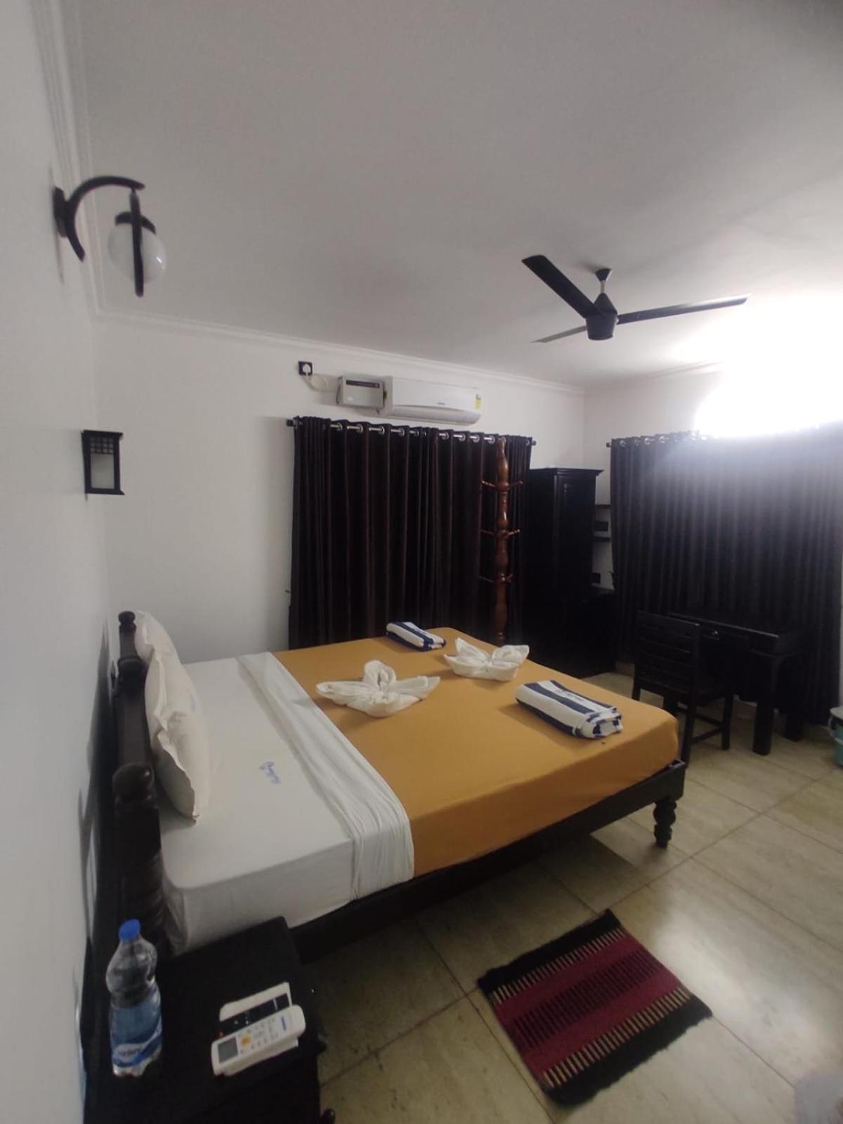 Blue Water Beach Resort Варкала Экстерьер фото