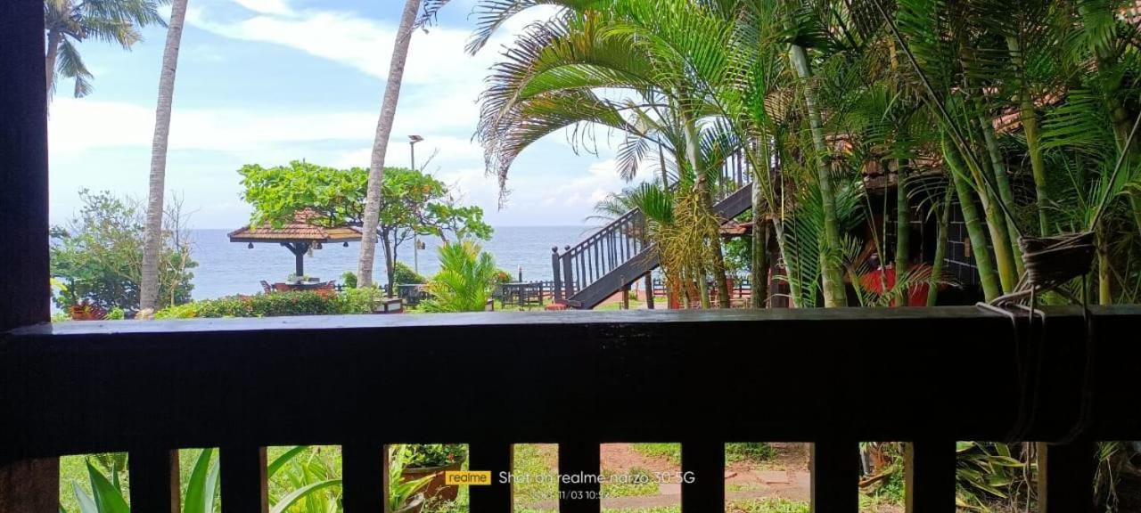 Blue Water Beach Resort Варкала Номер фото